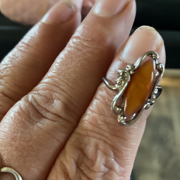Vintage amber ring size 6 - Picture 4 of 5